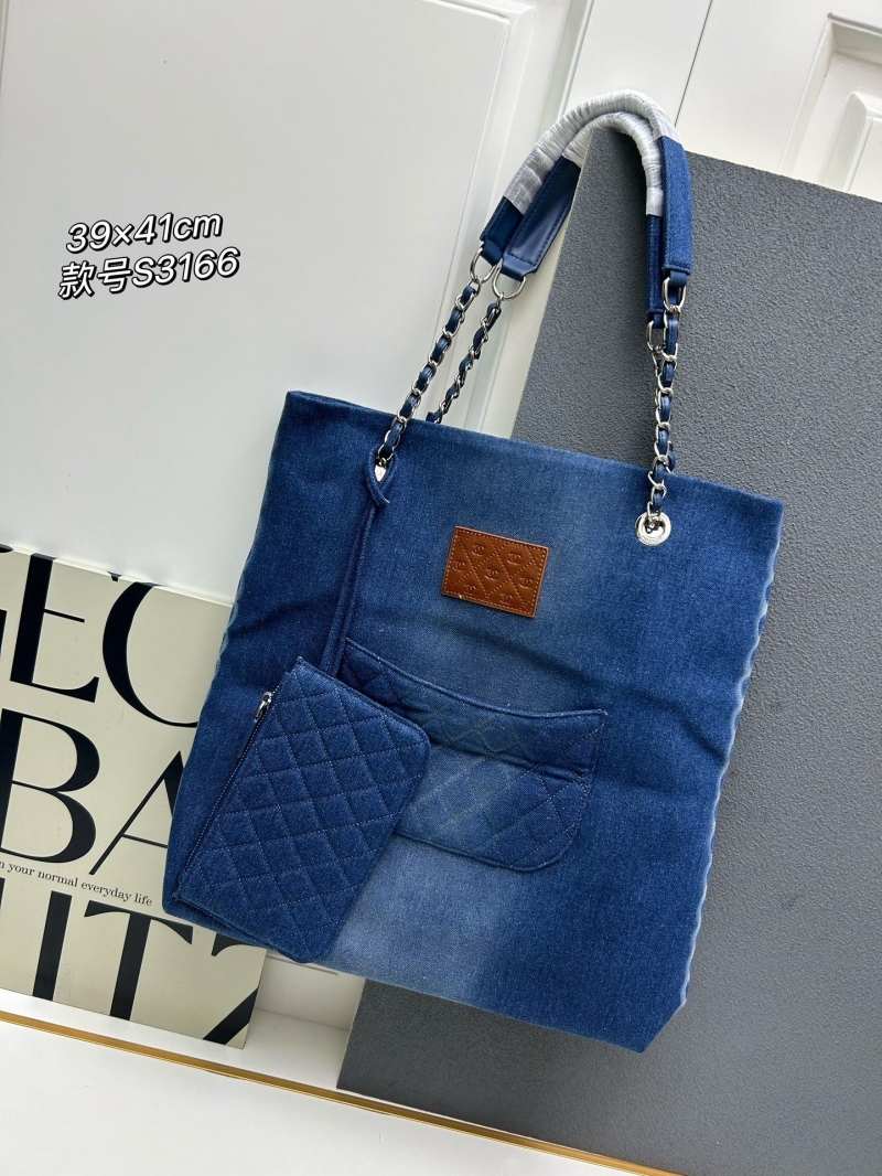 Ch**el shopping bags